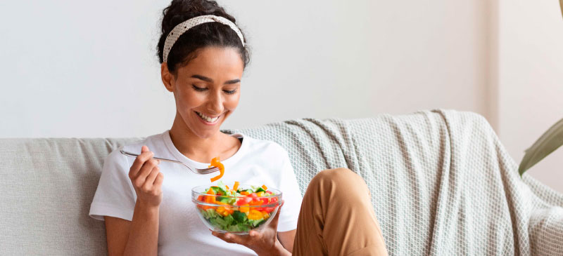 10 طرق للشعور بالشبع عند تناول الطعام