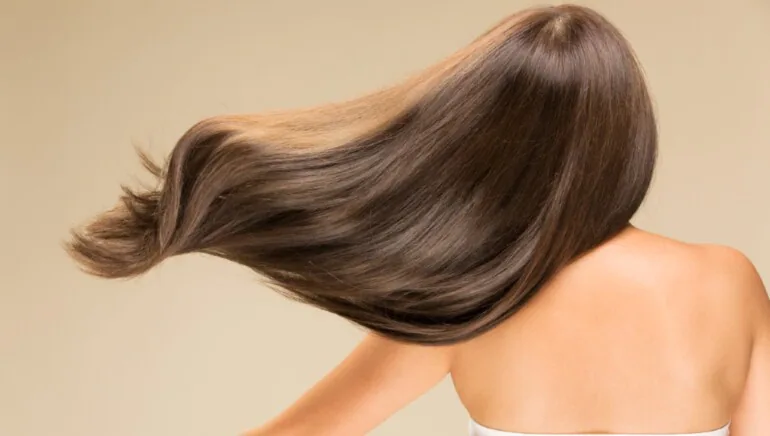 طرق طبيعية لشعر ناعم وحريري