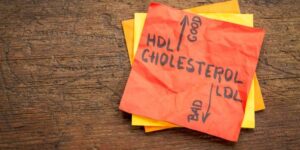 6 طرق طبيعية لخفض الكوليسترول في الدم