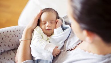العناية بالطفل حديث الولادة