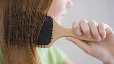 أسباب الشعر الخفيف عند النساء وعلاجه