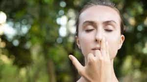 كيفية التحكم في المشاعر لتحسين الصحة العقلية