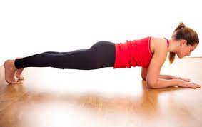 فوائد تمرين بلانك وكيفية القيام به