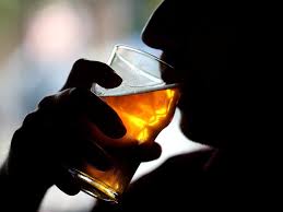 20 عادة لا تفعلها قبل النوم