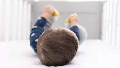 أسباب متلازمة الموت المفاجئ للرضع