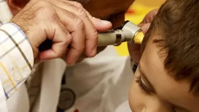 أعراض التهاب الأذن عند الأطفال