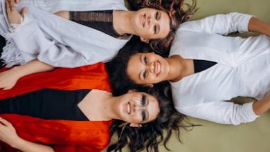 فوائد الابتسامة على الصحة والنفس